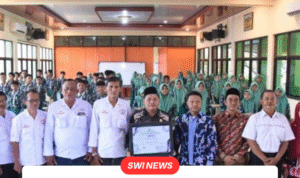 Sosialisasi Digital Melawan Hoaks: SWI dan Kominfo Sidoarjo Edukasi Siswa SMPN 2 Waru